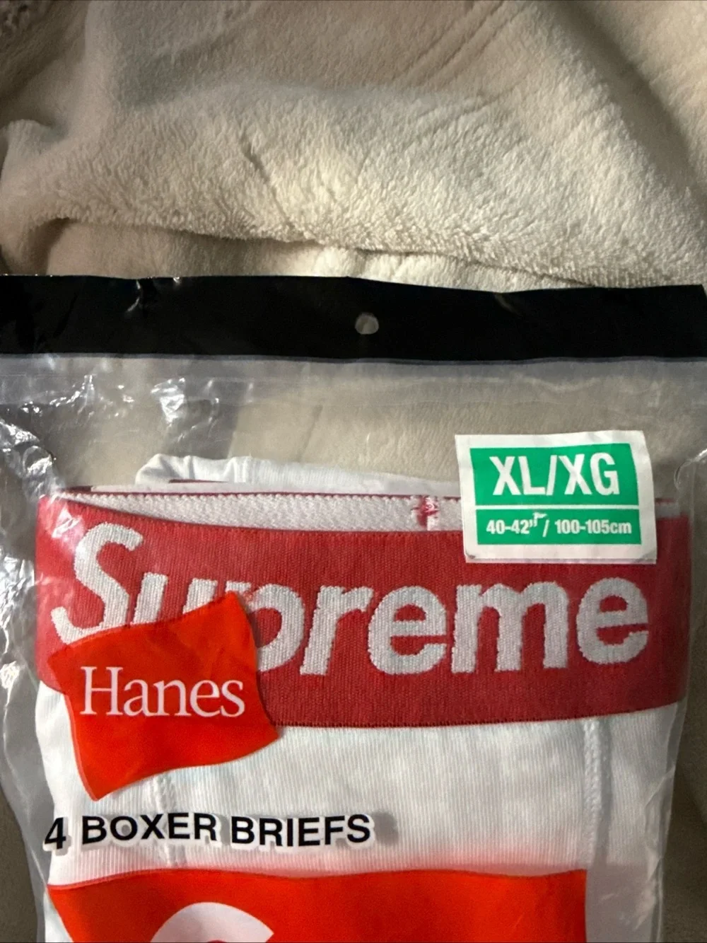 Hanes pack white